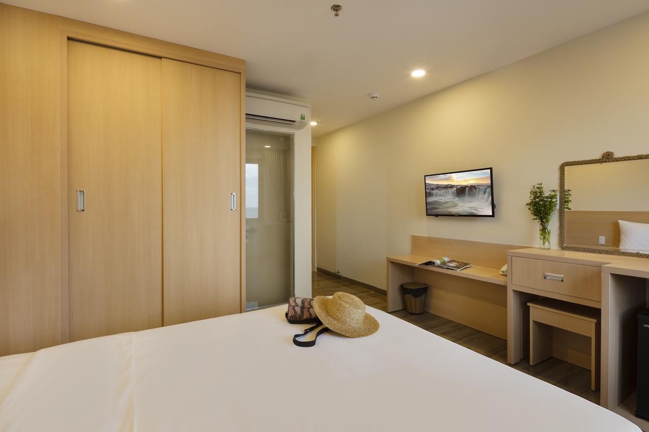 The Swan Nha Trang Hotel Exterior photo