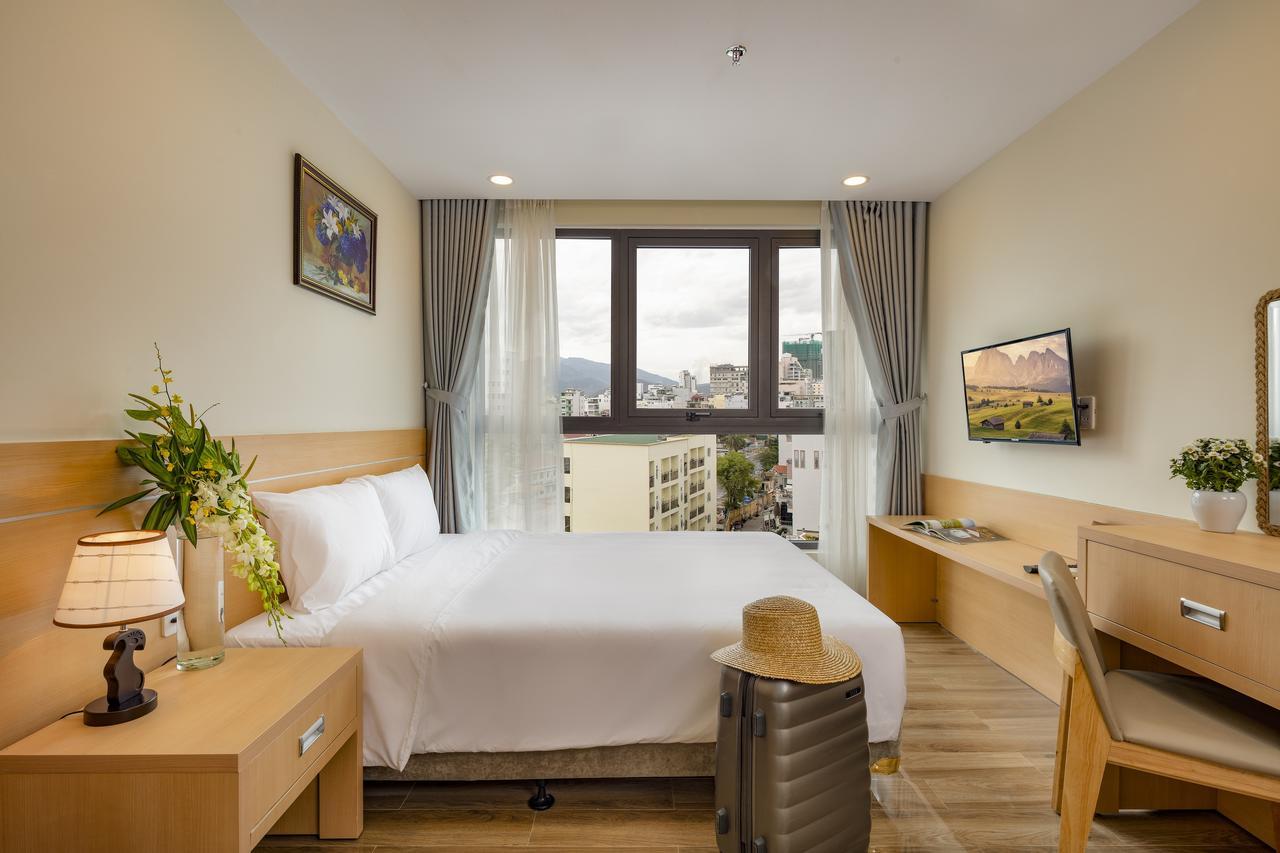 The Swan Nha Trang Hotel Exterior photo
